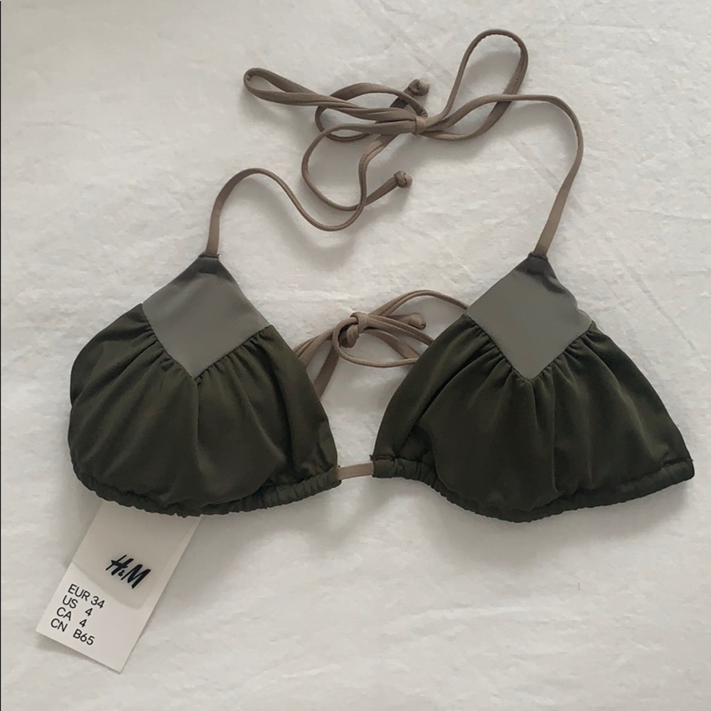 H&M Triangle Bikini Top US4 NWT